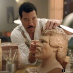 Lionel Richie Hello 80's music video blind sculptor's bust