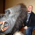 Casey Love Gorilla bust at monsterpalooza convention