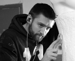 fabrication artist at Tom Spina Designs
