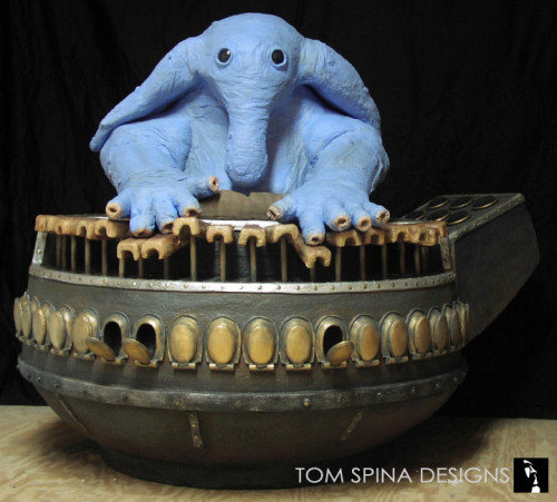 Max Rebo Band life sized statue