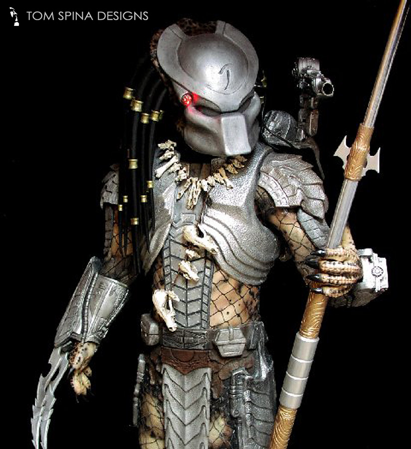 Predator costume display custom mannequin statue for movie costume with themed base