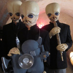 Star Wars Alien Costumes for Nerdist “West Coast” Cantina Video