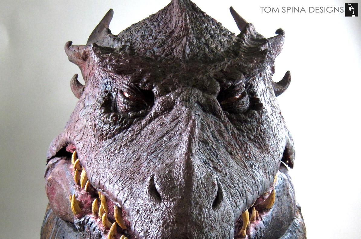 Dragonslayer Vermithrax Built-Up--1:32 scale figure