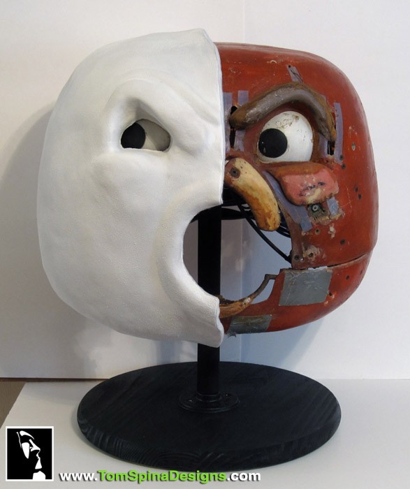 Ghostbusters original movie prop mask Stay Puft Marshmallow Man display