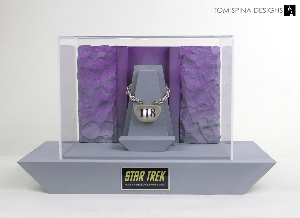 Star Trek I Mudd necklace television prop display